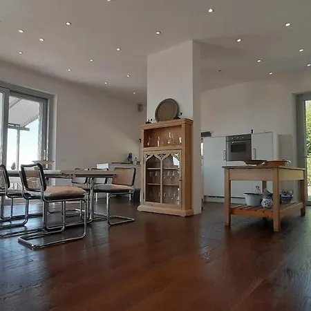 Villa Moderne Mit Atemberaubendem Seeblick *