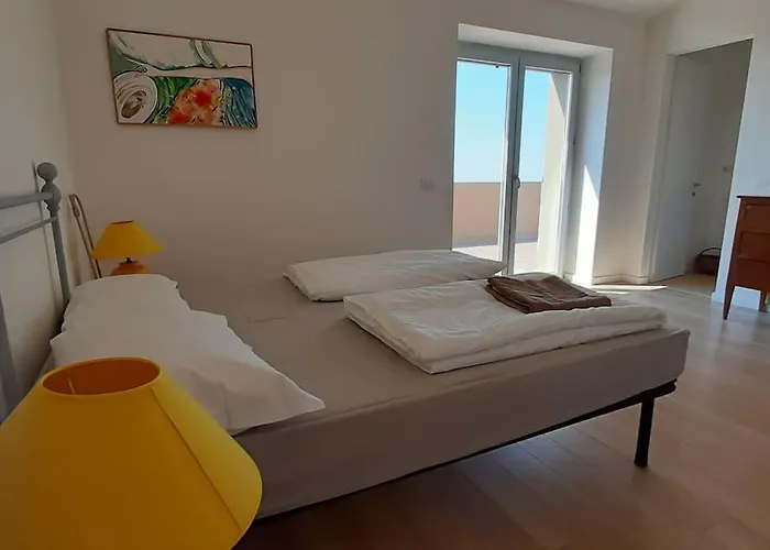 Moderne Mit Atemberaubendem Seeblick * Lisciano Niccone