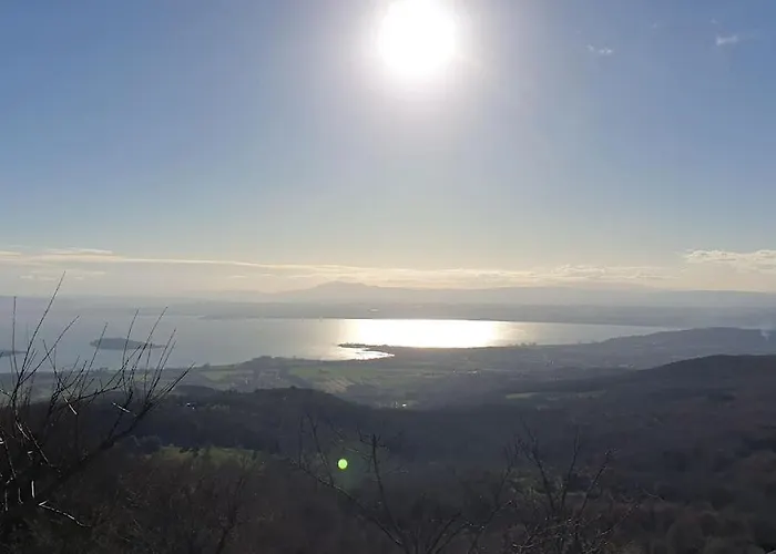 Moderne Mit Atemberaubendem Seeblick Lisciano Niccone