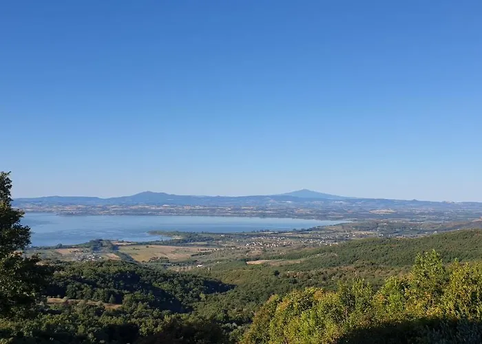 Moderne Mit Atemberaubendem Seeblick Lisciano Niccone